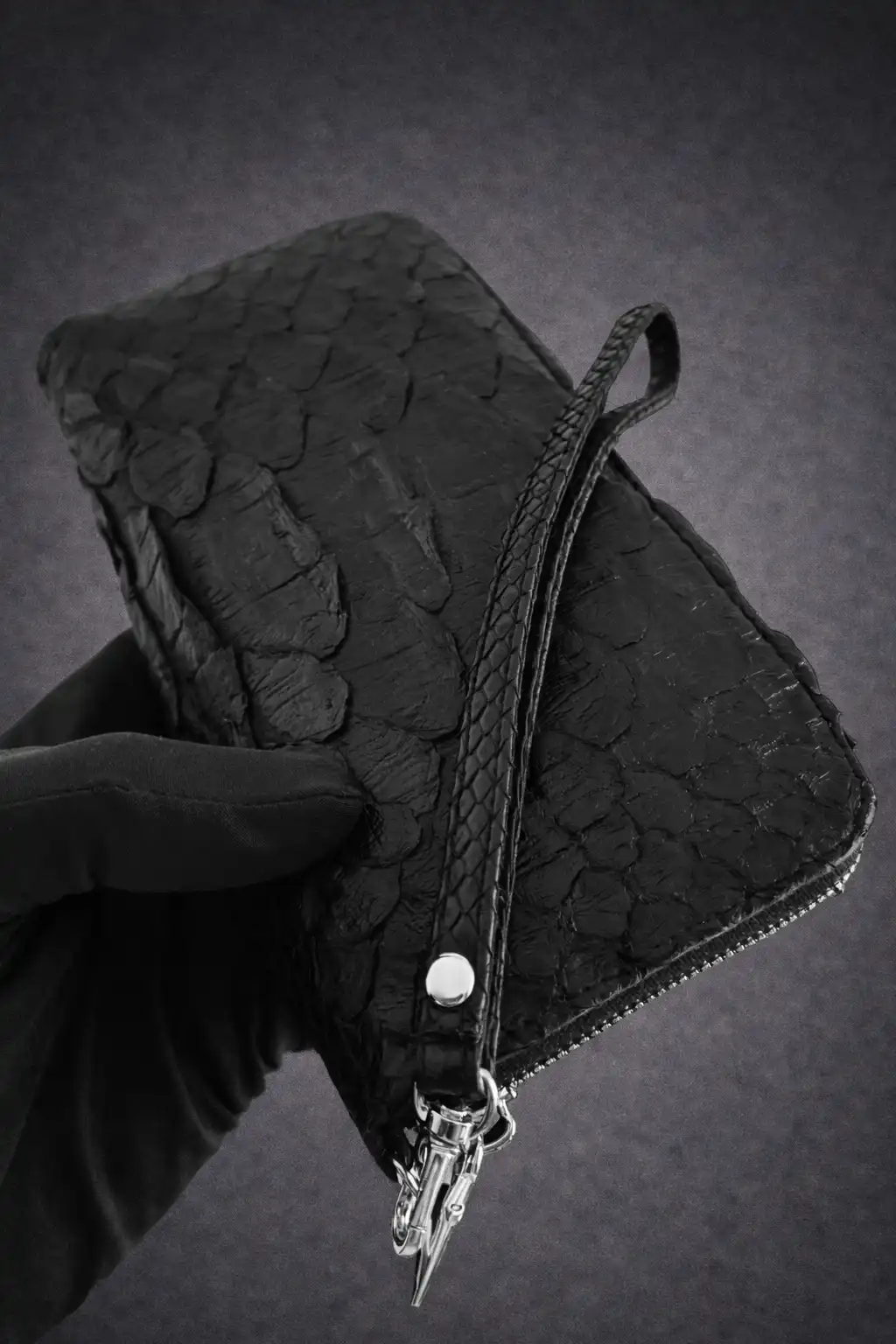 cheren-damski-portfeil-krokodil-2